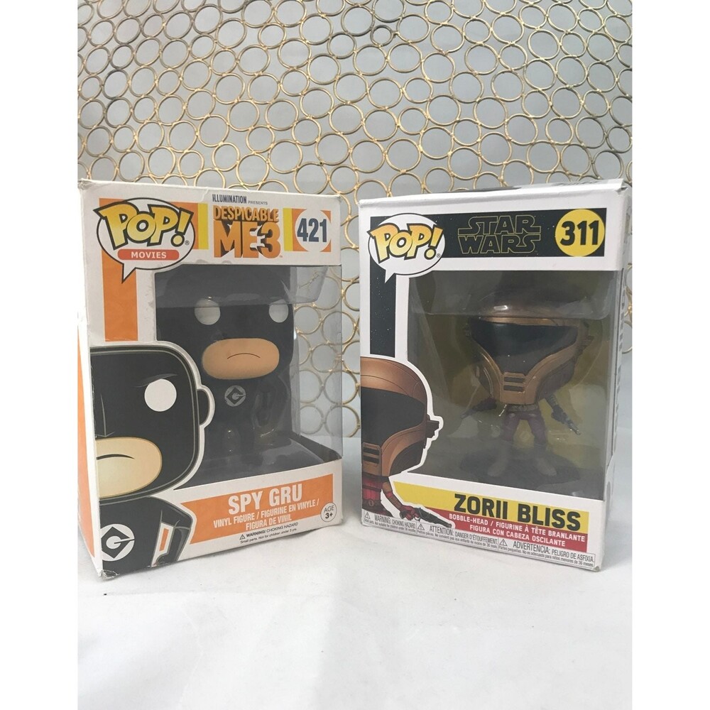Pops Zorii Bliss and spy gru